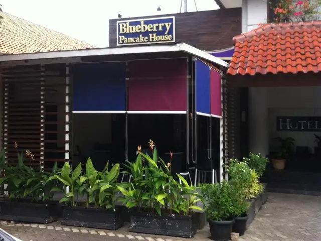 Gambar Makanan Blueberry Pancake House - Cipta Hotel Wahid Hasyim 4