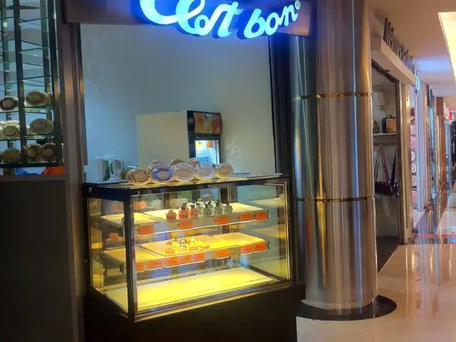 Gambar Makanan C'est Bon Bakery 2