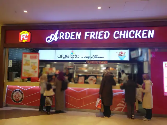 Arden Fried Chicken'nin yemek ve ambiyans fotoğrafları 2