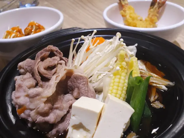 Gambar Makanan Sukiyaki by Kobeshi Kitchen 8