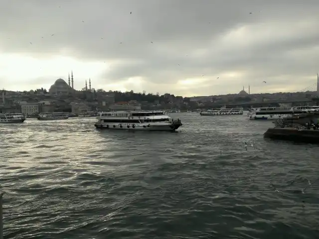 Galata Köprüsü Mio Galata'nin yemek ve ambiyans fotoğrafları 4