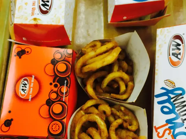 A&W Food Photo 11