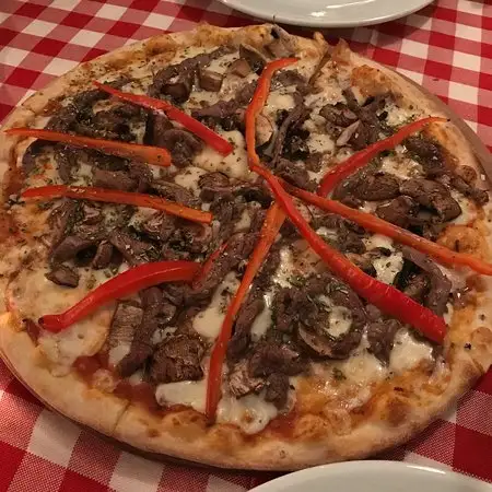 Pizzeria Trio'nin yemek ve ambiyans fotoğrafları 13