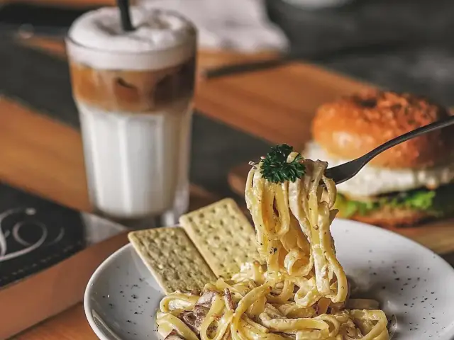 Gambar Makanan Wake Cup Coffee & Eatery - Grand Sovia Hotel 7