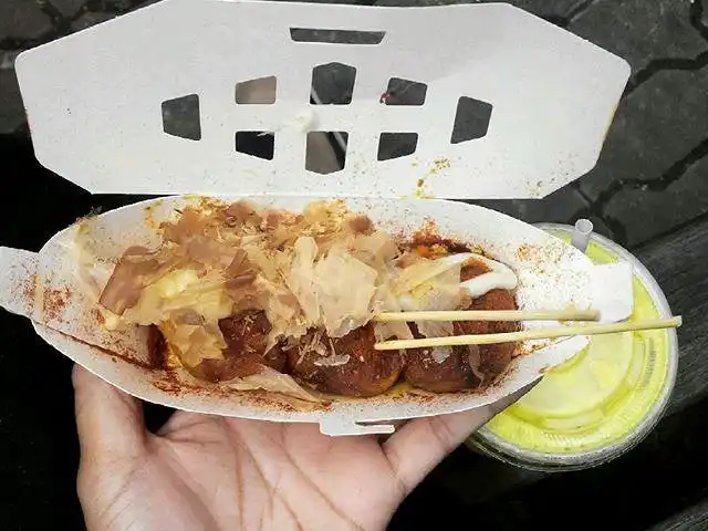 Japan Boat Takoyaki Food Photo 10