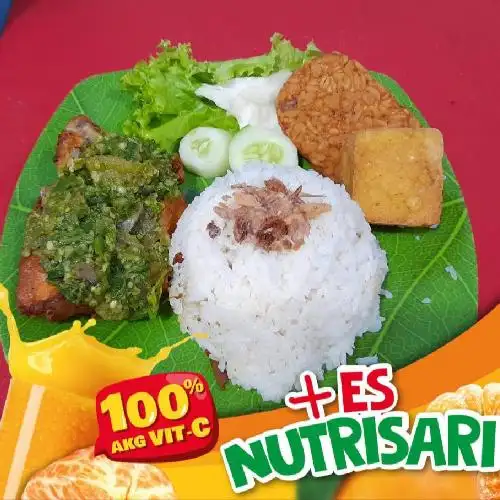 Gambar Makanan Ayam Penyet Sambal Ijo Ma'E, Kebon Jeruk 1