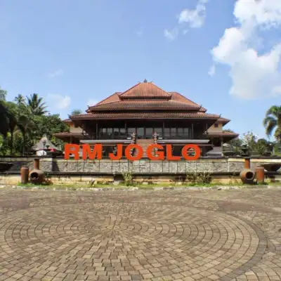 Rumah Makan Joglo Sumedang