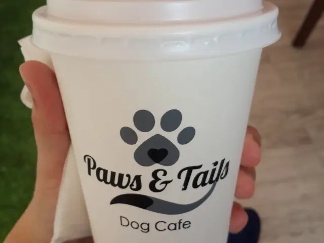 Gambar Makanan Paws & Tails Dog Cafe 20