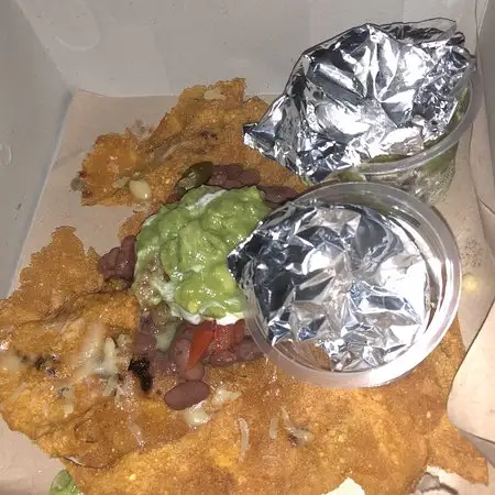 Gambar Makanan Mojo's Burritos 17