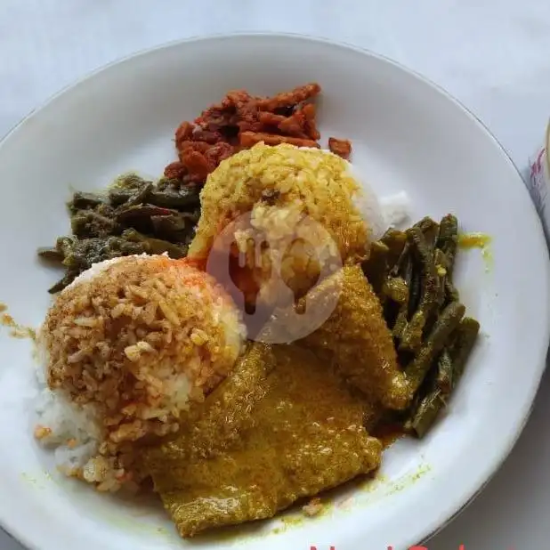 Gambar Makanan RM Puti Minang, Labuhan Ratu 8