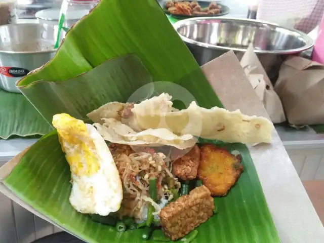 Gambar Makanan Nasi Pecel Pincuk Winongo, Sumbersari 13