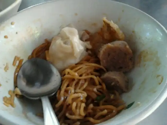 Gambar Makanan Lomie & Bakmi Lombok 6