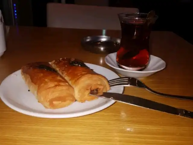 Cumhuriyet Ekmek Pasta Bistro'nin yemek ve ambiyans fotoğrafları 4
