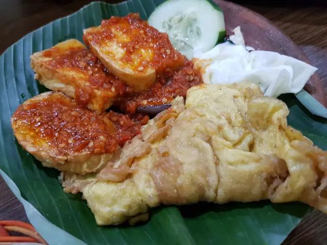 Gambar Makanan Gudeg Jogja Mbok Nem 2