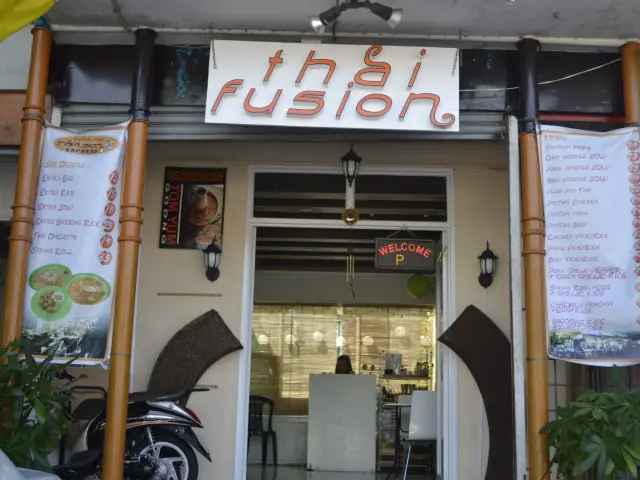 Thai Fusion Cafe Food Photo 7