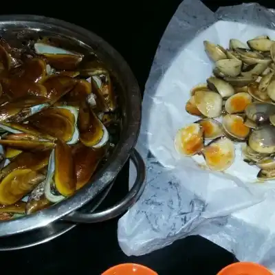 Kerang Kiloan Pak Rudi