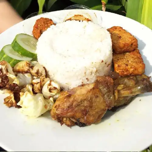 Gambar Makanan Ayam Lunak 29, Dukuh Kupang Barat 2