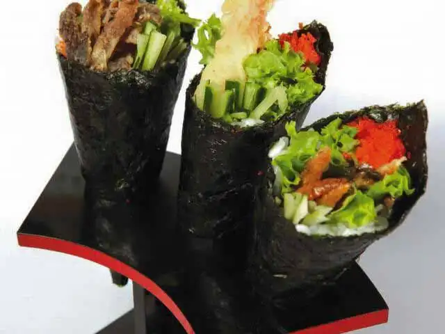 Sushi Roiyaru Food Photo 2