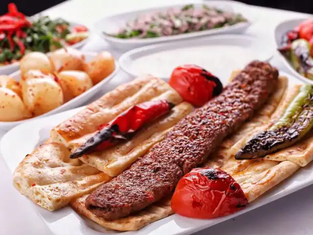 Adana Birbiçer Ciğer Kebap'nin yemek ve ambiyans fotoğrafları 4
