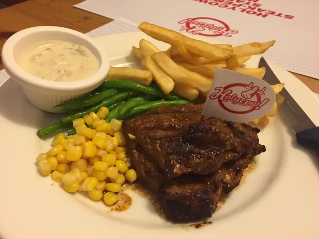 Holycow! STEAKHOUSE by Chef Afit