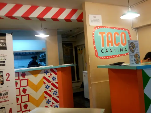 Gambar Makanan Taco Cantina 14