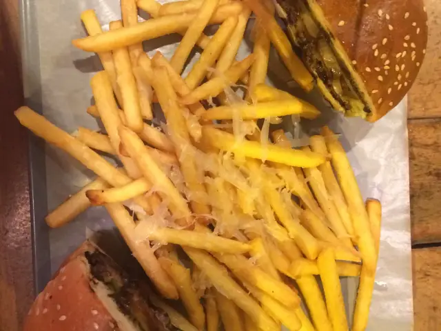 Burgerhood'nin yemek ve ambiyans fotoğrafları 20