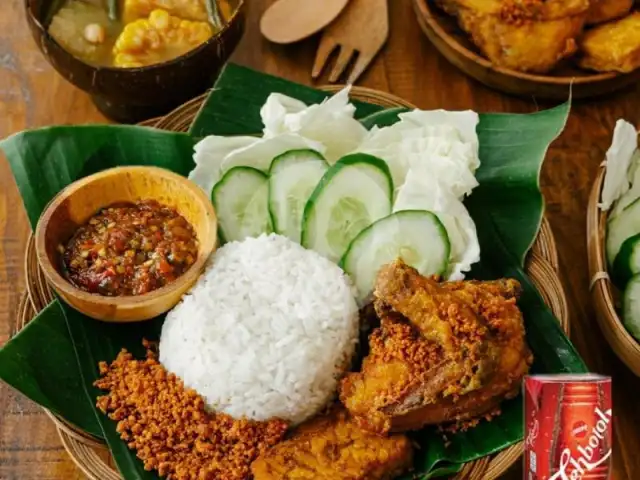 Gambar Makanan Ayam Goreng Lemoe, Kelapa Gading 11