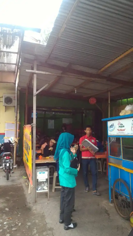 Gambar Makanan Mie Kopyok Pak Dhuwur 11