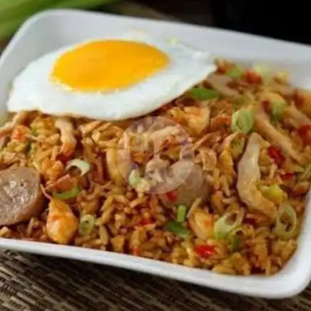 Gambar Makanan Nasi Goreng Bang Wahyu, Cilandak 13