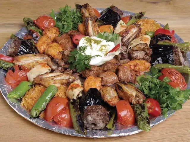 Öz Eyvan'nin yemek ve ambiyans fotoğrafları 13