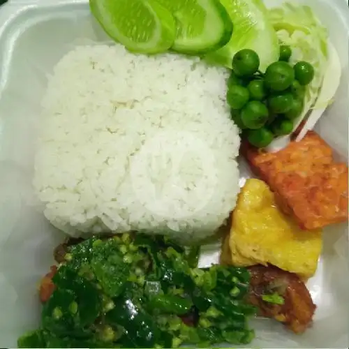 Gambar Makanan Ayam Geprek / Nasi Timbel Humairahiffza Food, Jl. Sunan Kalijaga Blok D 42 12