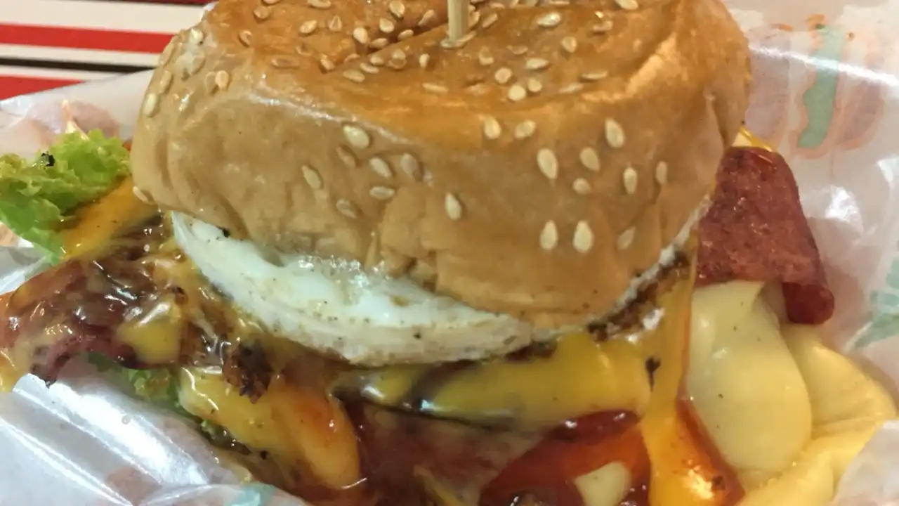 Burger Bakar Abang Burn