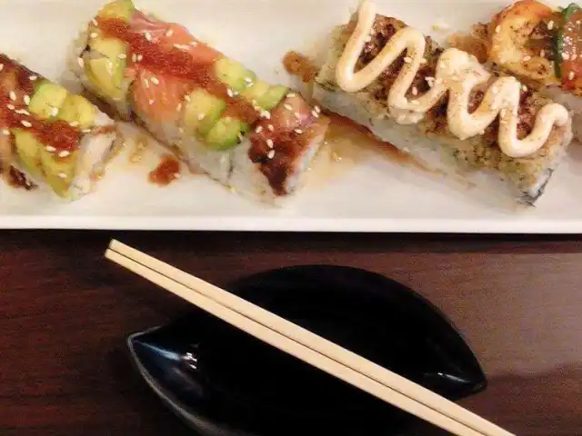 Gambar Makanan Suteki Sushi 11