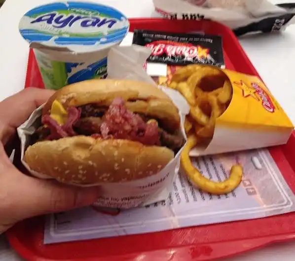 Carl's Jr.'nin yemek ve ambiyans fotoğrafları 45