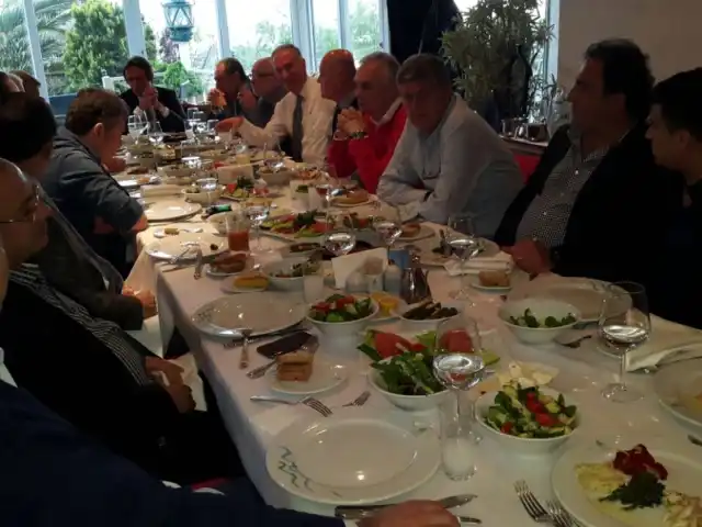 Yeşilköy Fener Restaurant'nin yemek ve ambiyans fotoğrafları 3