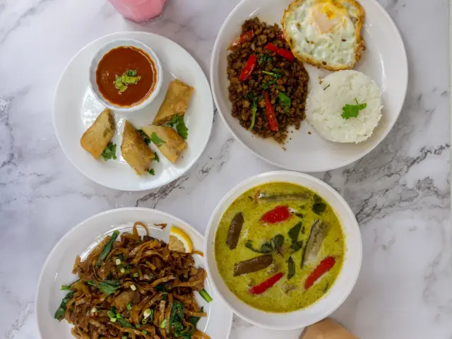 Kin Khao Thai Bistro - GT Republique Food Photo 1