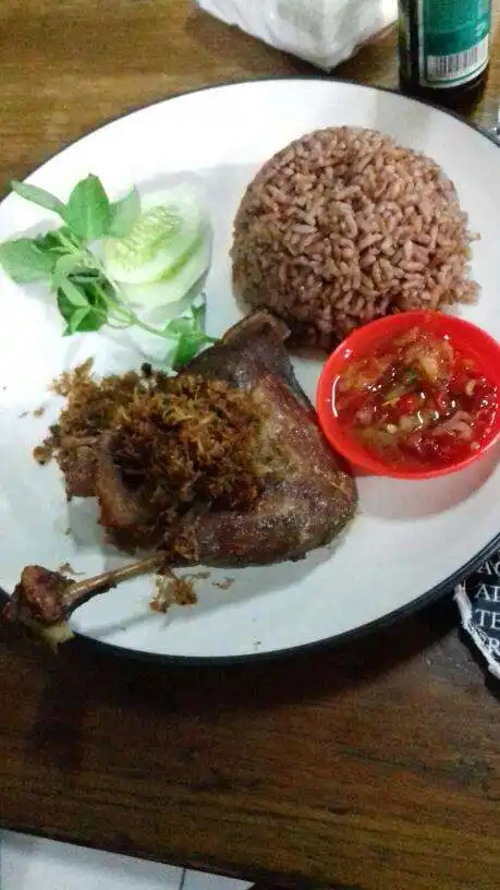 Gambar Makanan Mr. Bebek Sambal Cobek 6