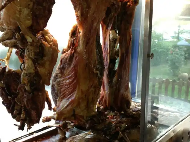 Kuzu Sofrası Kuyu Kebabı'nin yemek ve ambiyans fotoğrafları 15