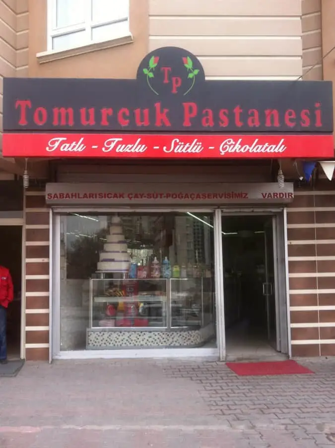 Tomurcuk Pastanesi