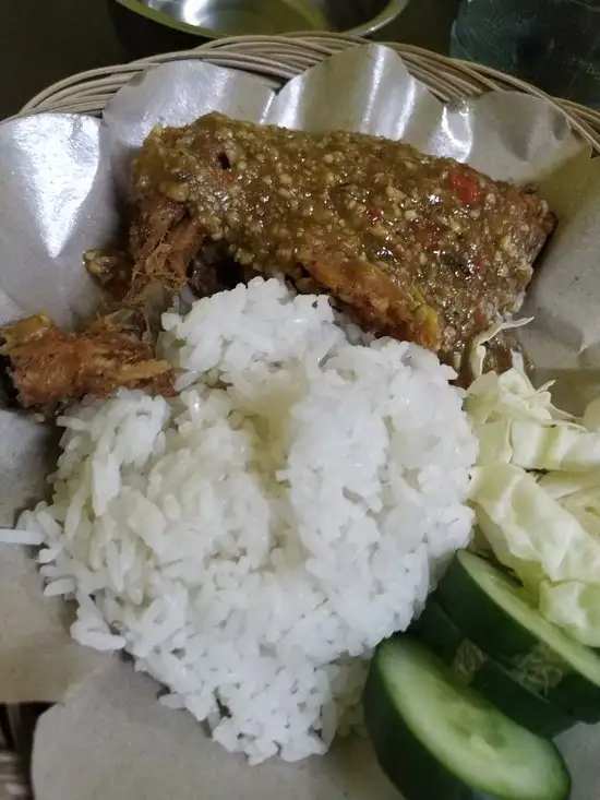 Gambar Makanan Ayam Gepuk Pak Gembus Jogjakarta Cabang Mataram 3