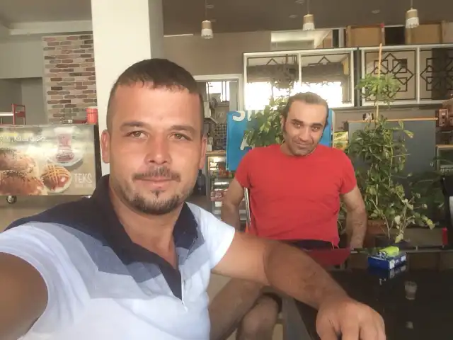 Tek's Cafe'nin yemek ve ambiyans fotoğrafları 2