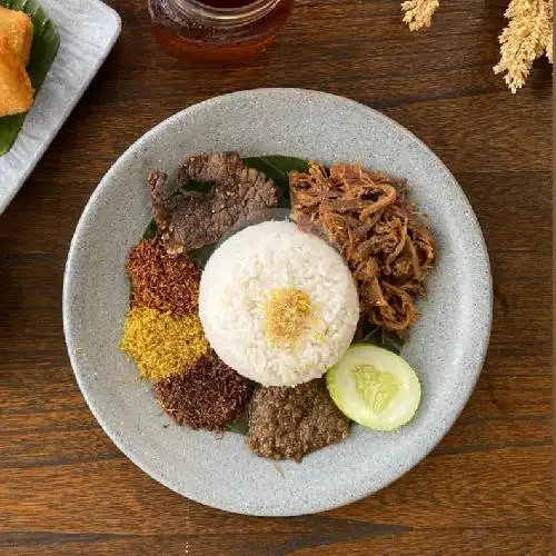 Gambar Makanan Nasi Krawu Mayestik, Naga Food Square 5