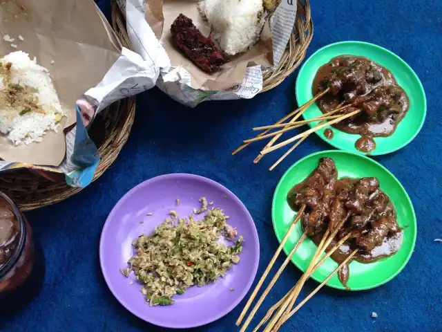 Gambar Makanan Warung Sate Nyoman Bledor 3