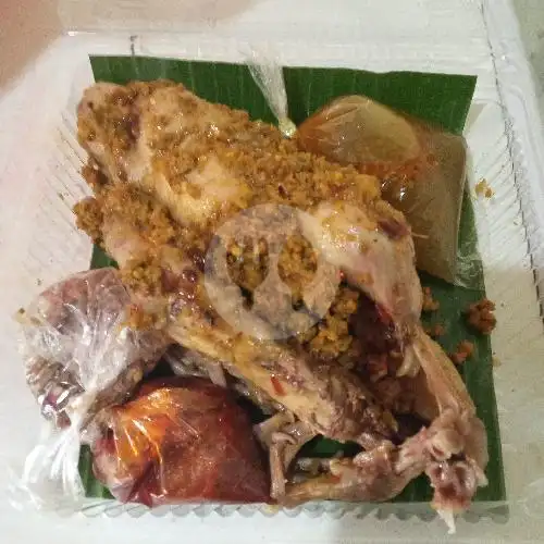 Gambar Makanan Betutu Ayam Ibu Oka, Denpasar 15