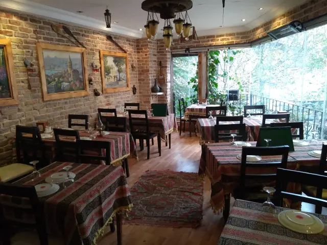 Zamos Cafe & Restaurant'nin yemek ve ambiyans fotoğrafları 59