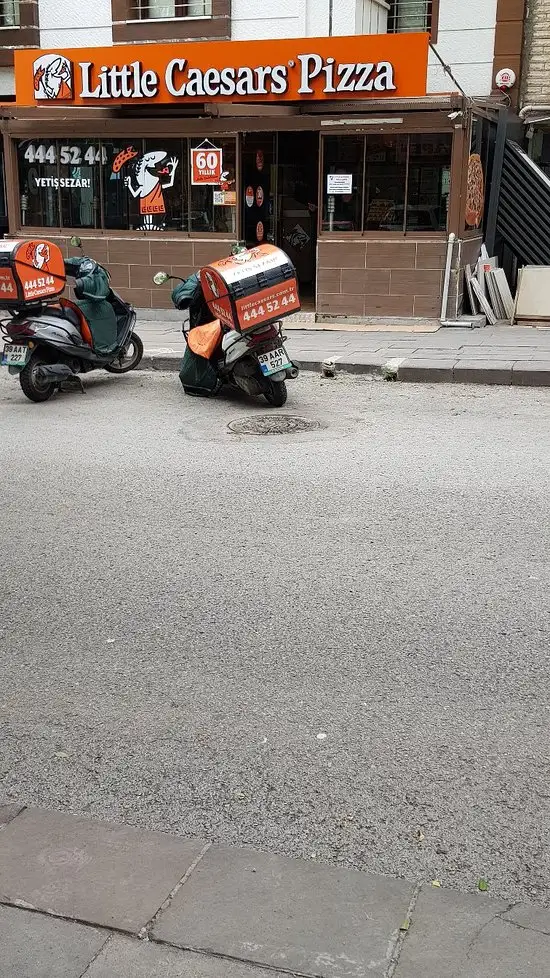 Little Caesars'nin yemek ve ambiyans fotoğrafları 36