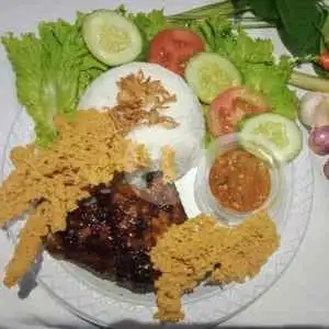 Gambar Makanan Lesehan Sari 9