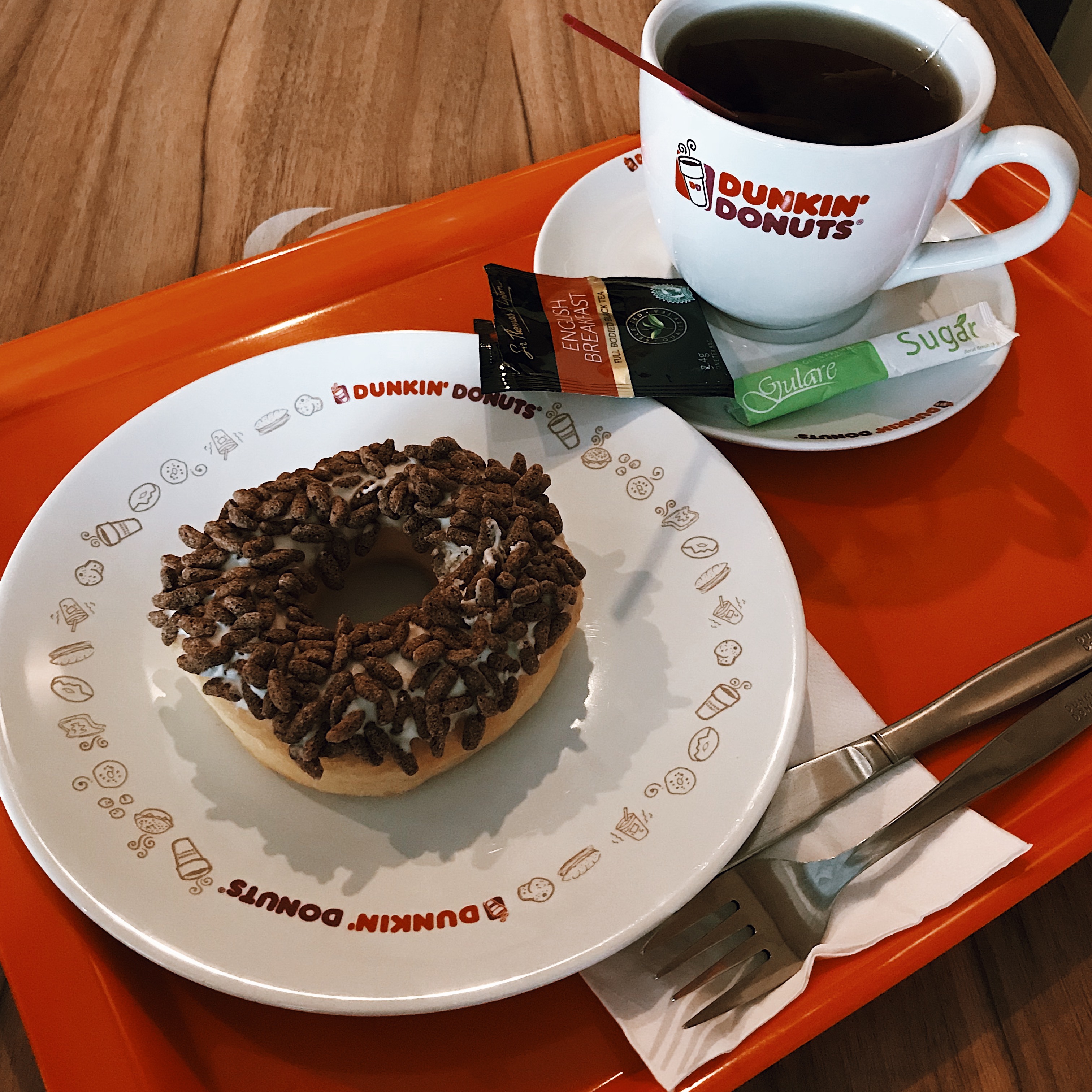 Dunkin' Donuts terdekat Restoran dan Tempat Makan Donut terdekat di