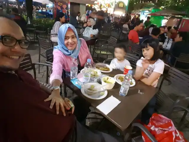 Gambar Makanan Pasar Senggol Summarecon Mal Bekasi 5