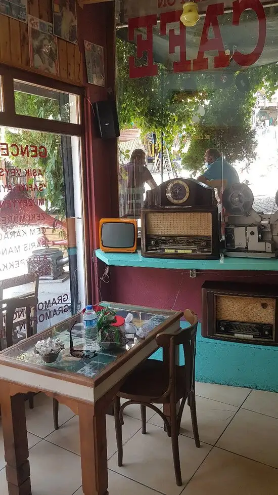 Gramofon Cafe'nin yemek ve ambiyans fotoğrafları 51